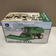 Ertl 2001 Farm Show 1/64 John Deere 9750 Combine, Limited Edition Of 5000 NIB