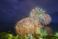 在飛比找雄獅旅遊優惠-北海道旅遊｜洞爺花火.富良野花田.函館夜景.金森倉庫.企鵝遊