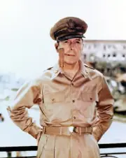 General of the Army Douglas MacArthur smoking corncob pipe 8x10 WWII Photo 261a