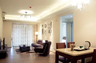 鹿山公寓(珠海拱北口岸富華裏店)Lushan Apartment (Zhuhai Gongbei Port Fuhuali)