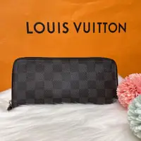 在飛比找PopChill優惠-[二手] Louis Vuitton LV 黑灰棋盤格 拉鏈