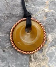 Tensor Ring Straight Line Cubit 333 Mhz Natural Yellow topaz Stone Pendant