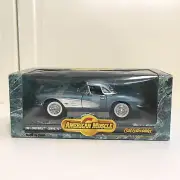 Ertl American Muscle 1961 Chevy Corvette 1:18 Scale Diecast Model Car Blue