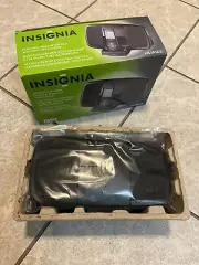 Insignia portable speaker for ipod and most mp3 players New in Box NS1PSD2