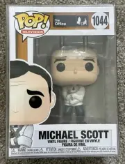 Funko Pop! The Office Michael Scott in Straight Jacket #1044 & Protection Sleeve