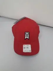 Nike Tiger Woods Golf Red Stretch Fitted Hat DH1344-687 New Mens L/XL. Free Ship