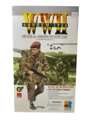 Dragon WWII Arnhem 1944 British 1st Airborne Div Para Ian 12” Action Figure Corp