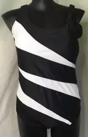 AUTOGRAPH BLACK “WHITE STRIPE” ONE PEICE BATHERS SWIMSUIT SIZE 24 NEW In