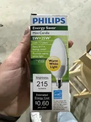 Philips Compact fluorescent lamps, 412230-3; 13 available