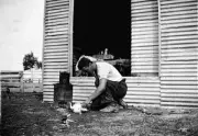 Lismore District Victoria 1939 - Shearer making a pot of tea in fr- Old Photo