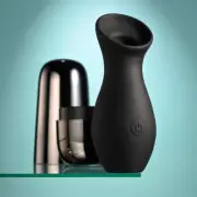 Playboy Pleasure The Jet Set Clitoral Sucker