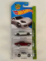Hot Wheels Lotus Esprit S1 James Bond 007-Aston Martin DB5-Porsche Panamera Lot