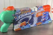 NERF SUPER SOAKER Hydro Frenzy Water Blaster Wild 3-In-1 Soaking Fun NEW