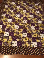Handmade LSU quilt PURPLE 10 PATCH PICTURES TWIN SIZE 67” by 84” New