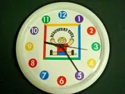 NEW Vintage 2004 Discovery Toys Colorful Battery Operated Wall Clock (Shelf)