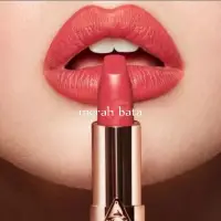 在飛比找蝦皮購物優惠-MAYBELLINE 露華濃 美寶蓮 REVLON MATT