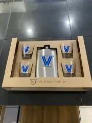 Villanova Wildcats 8oz. Stainless Steel Flask AND 4 X2oz. Shot Glass Set. NEW