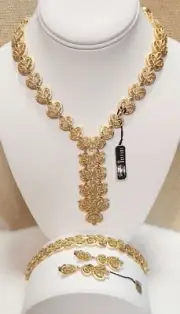 Crown Trifari Double Clasp Drop Gold Tone Necklace, Earrings & Bracelet NWT C129