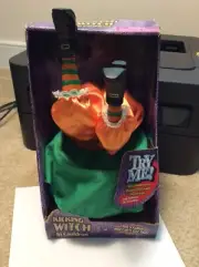 New 2001 Gemmy Halloween Animated Witch Upside Down In Cauldron Kicking Legs