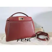 在飛比找蝦皮購物優惠-Fendi peekaboo mini經典手提斜背包