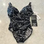 NWT Miraclesuit Escape One Piece Black White Underwire Size 14