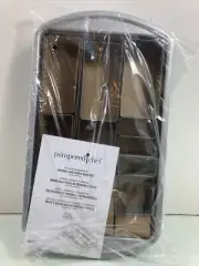 PAMPERED CHEF #100279 BAKER NUMBERS & LETTERS ALPHABET CAKE Brownie PAN BAKING
