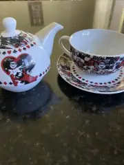 Harley Quinn Teapot Set