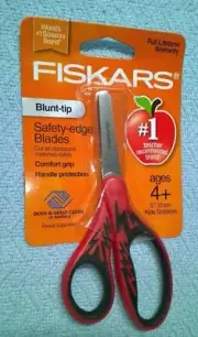 Fiskars Scissors Blunt-tip Comfort Grip Ages 4+ Safety-Edge Blades Lava Red
