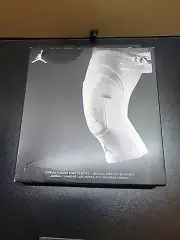 Nike Air Jordan Padded Knee Sleeves Size Small/Medium 13-15 Inches