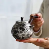 在飛比找ETMall東森購物網優惠-王府銀莊銀壺純銀999泡茶壺日式側把壺純手工一張打復古銀器 