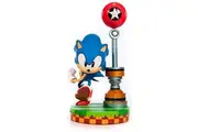 Sonic the Hedgehog Sonic 11" PVC Statue