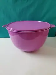 Tupperware Thatsa Bowl Jumbo 59 Cup Mega Mulberry Purple Matching Seal New !!