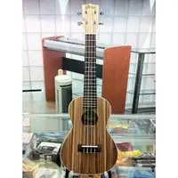 在飛比找蝦皮購物優惠-亞洲樂器 Uma UKC-ZB UKULELE 23吋 斑馬