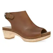Dansko Lizzy Women's Casual Sandals, Tan Oiled Pull Up, W39