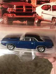 Johnny Lightning Sweet 1970 Dodge Challenger New In Box 2004