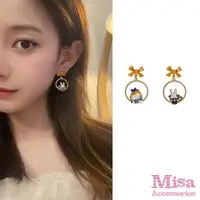 在飛比找momo購物網優惠-【MISA】韓國設計S925銀針不對稱咖啡杯愛麗絲與兔子造型