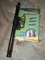 New NOS Genuine Innovations Second Wind Road CO2 Inflator Hybrid Hand Pump