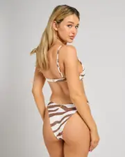 [Rhythm] Rhythm Women's Yala High Cut Bikini Bottom in Natural Size 4 4 Natural