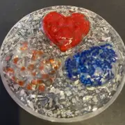 Resin dog, cat & heart w / mirror accent paperweight. One of a kind art. #9