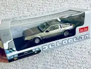 Sun Star 1981 DMC DeLorean 1:18 Diecast Back To The Future 2701 BRAND NEW