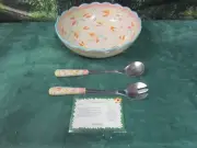 TEMP-TATIONS FLORAL LACE SPRING 13" SALAD SERVING BOWL & MATCHING UTENSIL SET