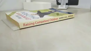 【書寶二手書T4／原文小說_A1F】Raising Competent Children: A New Way of Developing Relationships With Children_Juul, Jesper