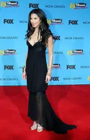 Actress Roselyn Sanchez arrives at the 2005 Billboard Music Awards - Old Photo 1