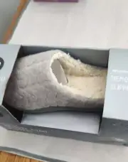 wayland square memory foam slippers NIB