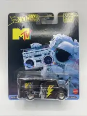 Hot Wheels Premium MTV Dairy Delivery Pop Culture 1/64 Die-Cast Car 2023 Mattel
