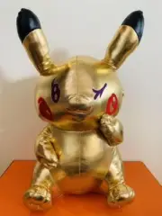 Pokemon × Shu Uemura Christmas Coffret 2019 Pikashu Gold Pikachu Plush Doll Toy