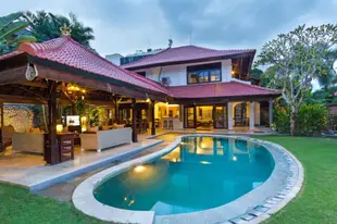 峇里島水明漾阿黛爾三臥室別墅Adelle Villas Seminyak Bali - 3 Bedroom Villas