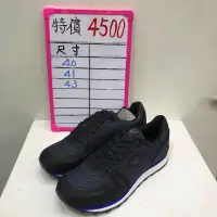 在飛比找蝦皮購物優惠-Armani 鞋子特價專區 全新正品