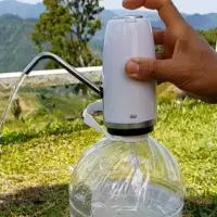 在飛比找momo購物網優惠-【May shop】3047電動抽水器桶裝水支架純淨水桶飲水