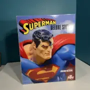 Superman Deluxe Statue with Motorized Rotating Daily Planet Base New DC Direct